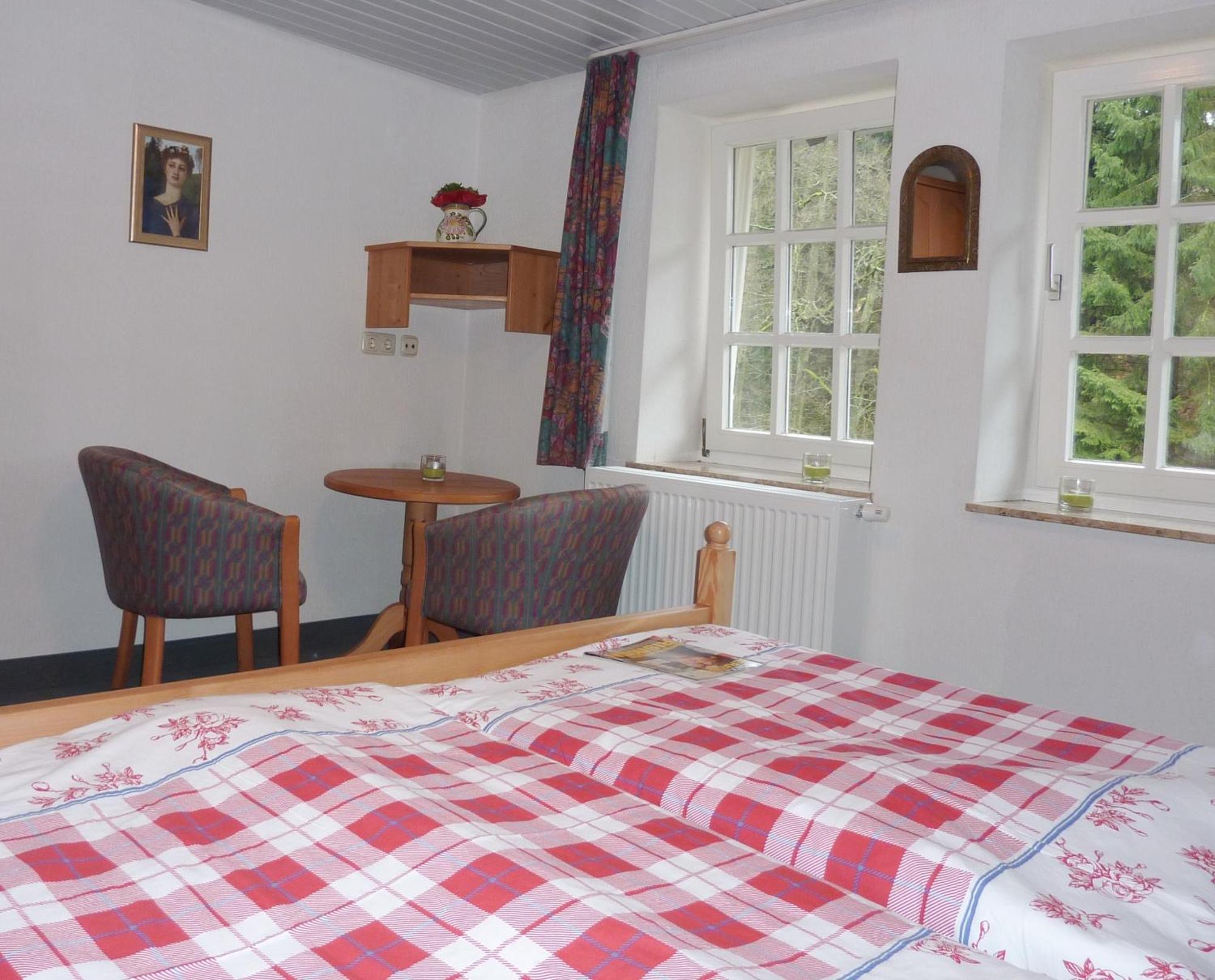 Hof Guttels Waldgasthof Ferienpension 로텐부르크안데어풀다 객실 사진